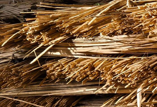 Ningguo Kuntai bamboe en hout Co., Ltd.