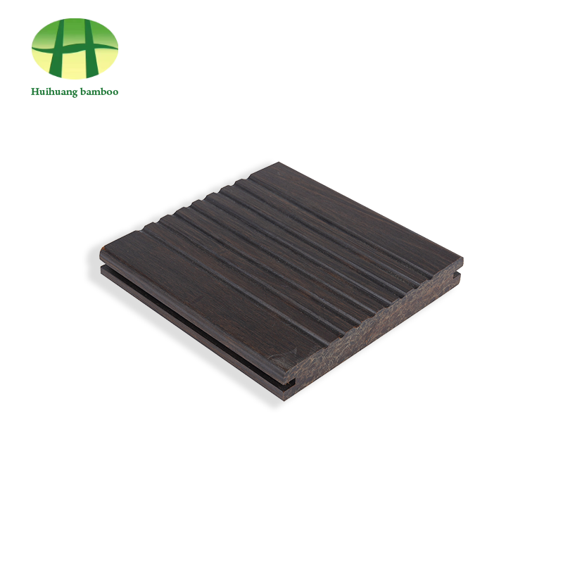 Grote golfbamboevloer