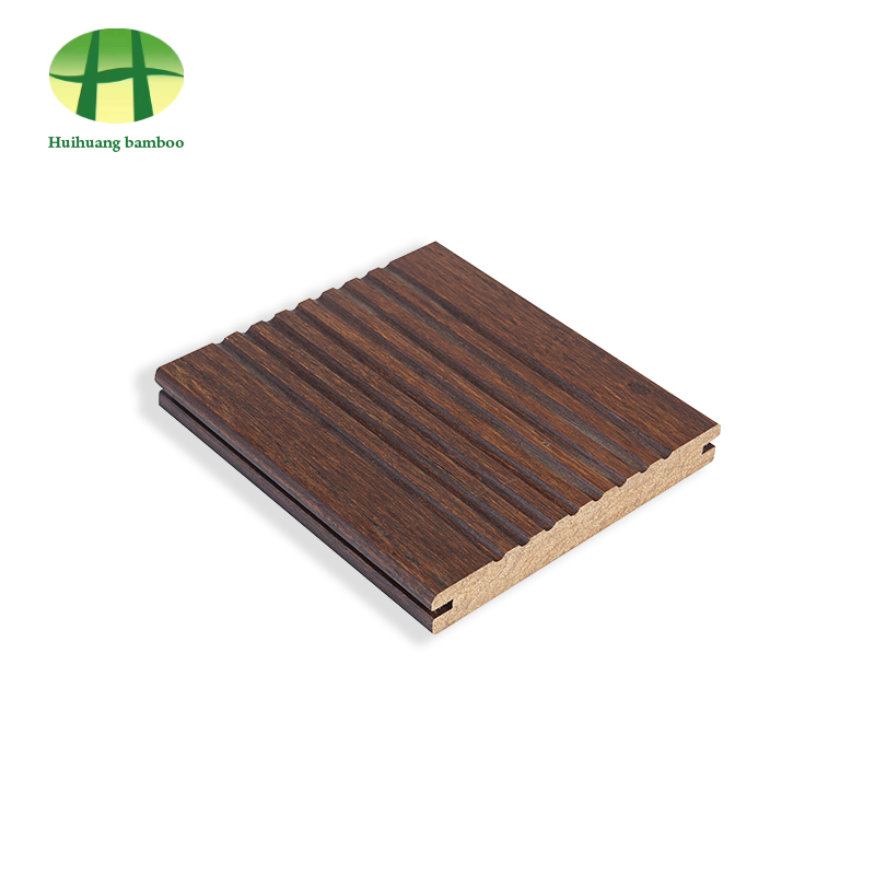 Grote golfbamboevloer